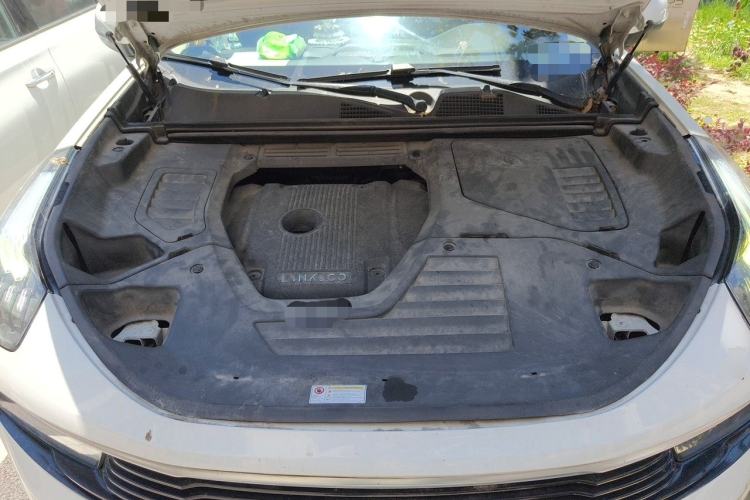 Used Lynk & Co 01 2017 2.0T Two-Wheel Drive Pro Edition Engine Bay