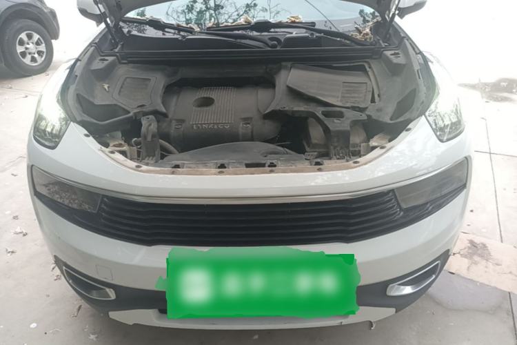Used Lynk & Co 01 2017 2.0T Two-Wheel Drive Pro Edition Engine Bay