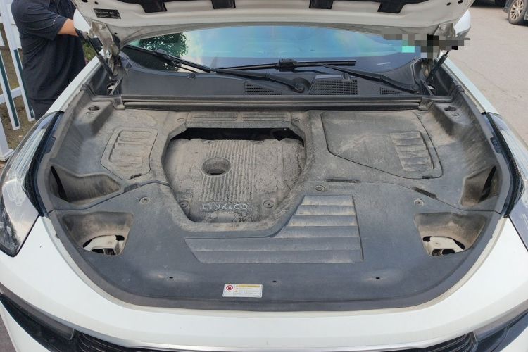 Used Lynk & Co 01 2017 2.0T Two-Wheel Drive Pro Edition Engine Bay
