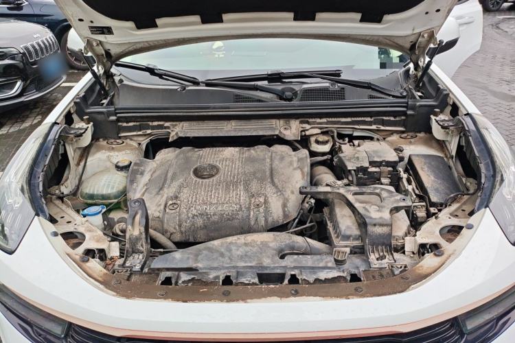 Used Lynk & Co 01 2017 2.0T Two-Wheel Drive Pro Edition Engine Bay