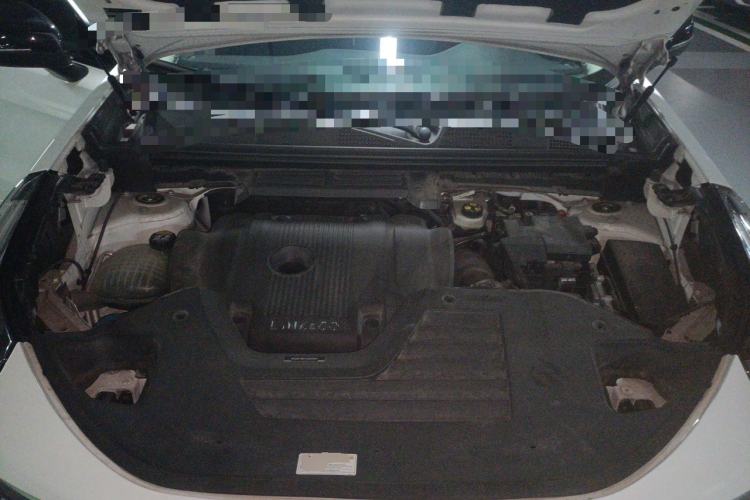 Used Lynk & Co 01 2017 2.0T Four-Wheel Drive Pro Edition Engine Bay