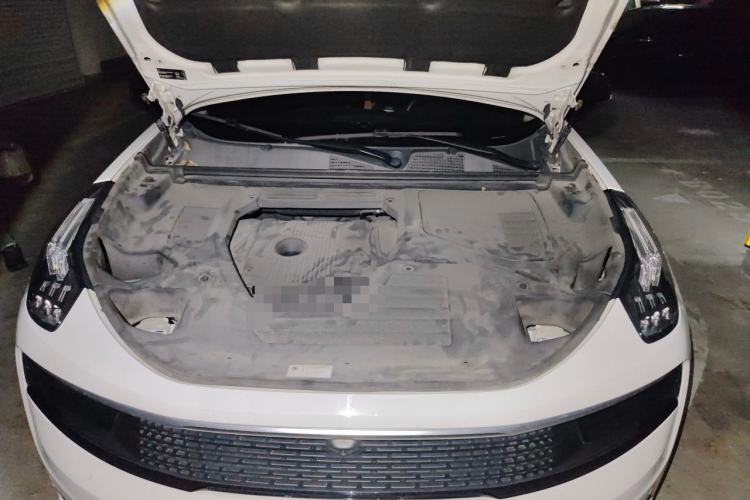 Used Lynk & Co 01 2017 2.0T Four-Wheel Drive Pro Edition Engine Bay