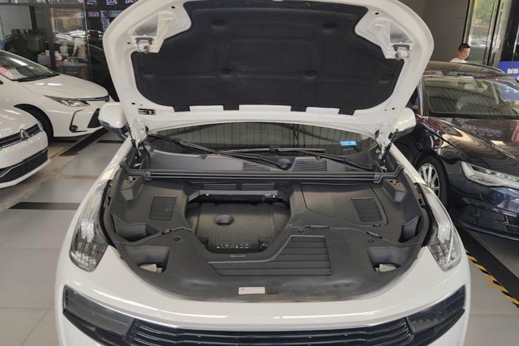 Used Lynk & Co 01 2017 2.0T Two-Wheel Drive Pro Edition Engine Bay