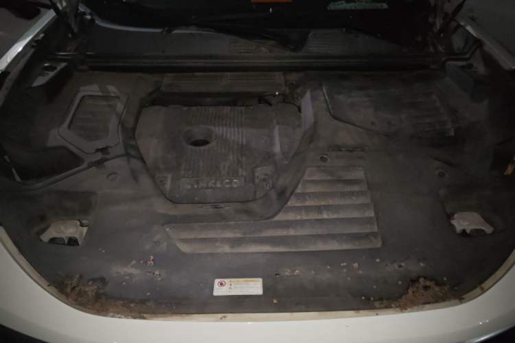 Used Lynk & Co 01 2017 2.0T Two-Wheel Drive Pro Edition Engine Bay