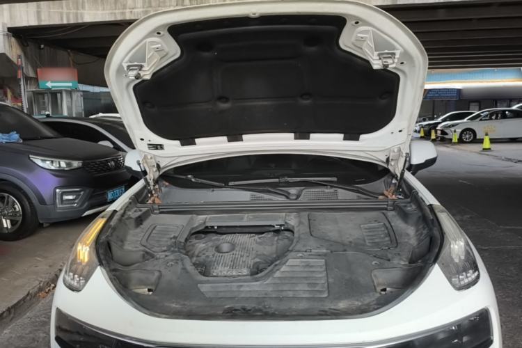 Used Lynk & Co 01 2017 2.0T Two-Wheel Drive Pro Edition Engine Bay