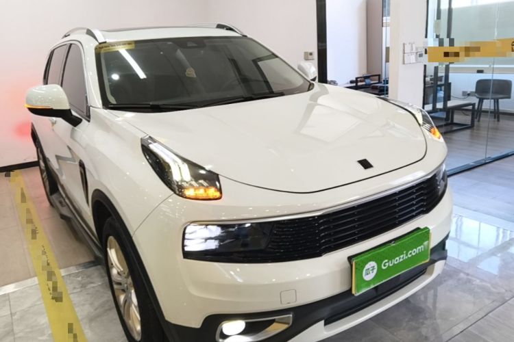 Used Lynk & Co 01 2017 2.0T Two-Wheel Drive Pro Edition Exterior 1