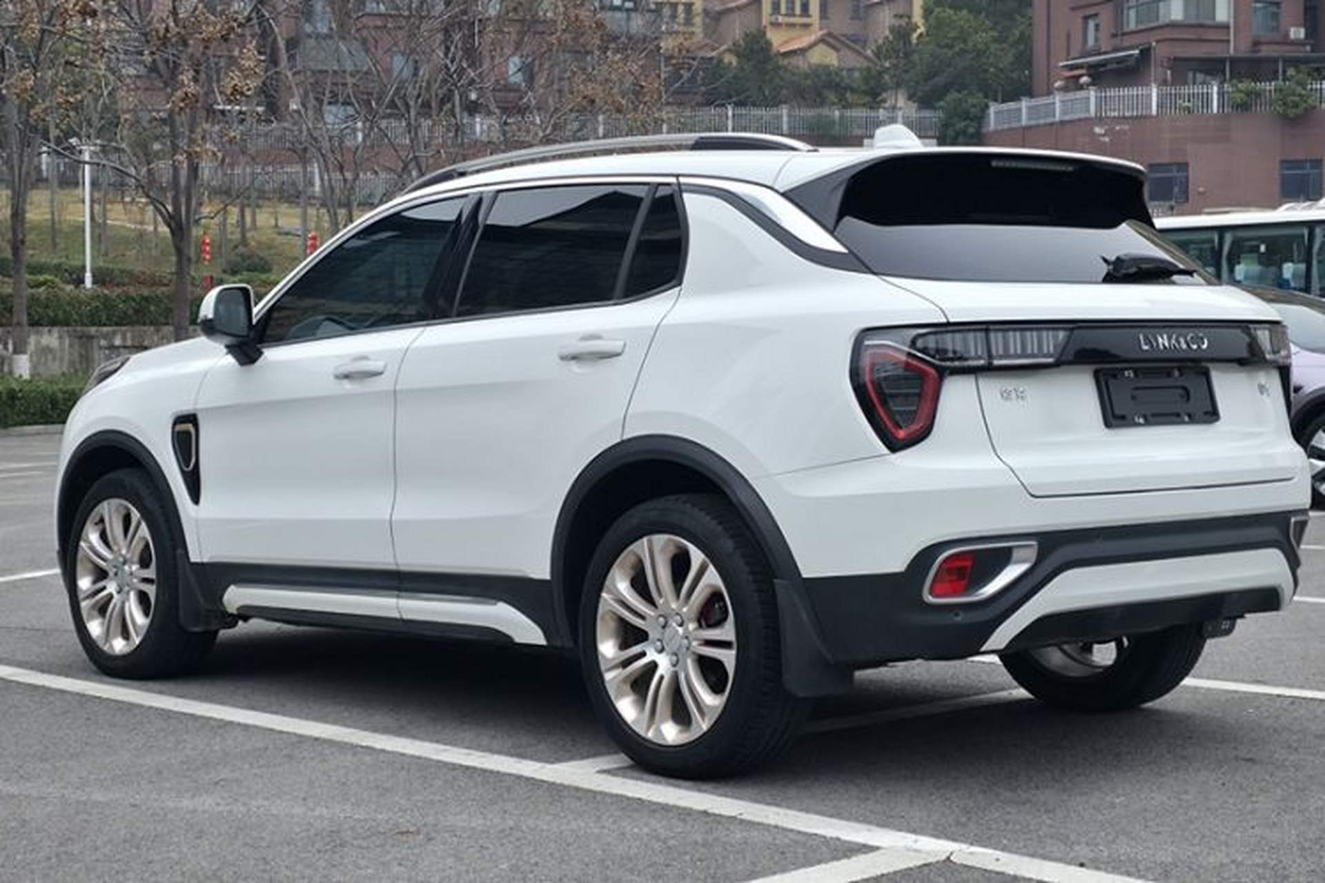 Used Lynk & Co 01 2017 2.0T Two-Wheel Drive Pro Edition Exterior 1