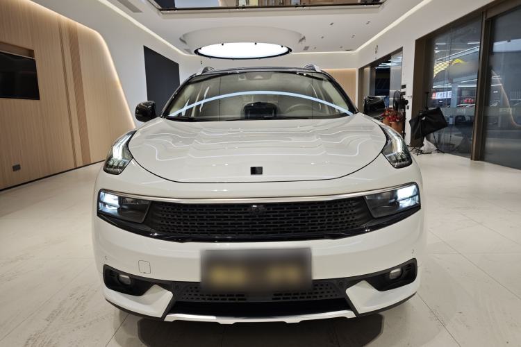 Used Lynk & Co 01 2017 2.0T Four-Wheel Drive Pro Edition Exterior 2