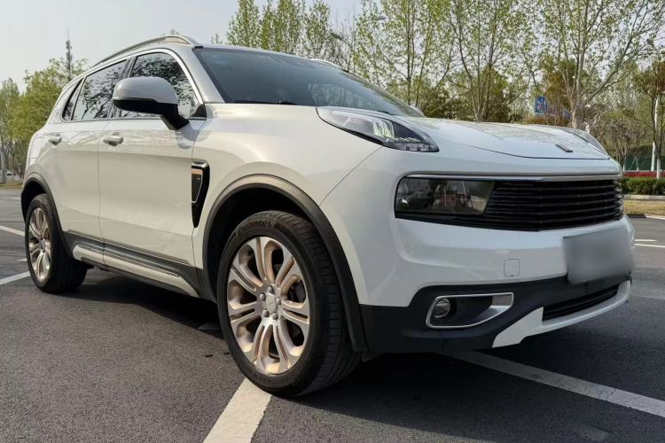 Used Lynk & Co 01 2017 2.0T Two-Wheel Drive Pro Edition Exterior 2