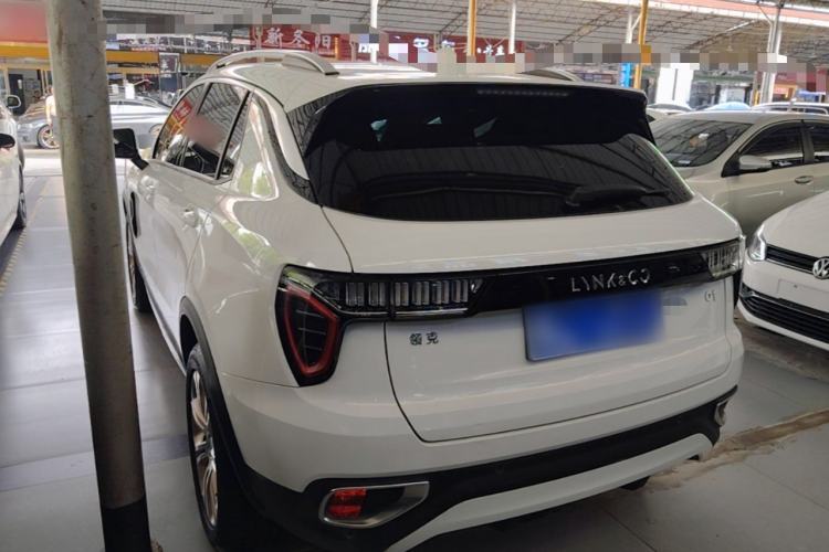 Used Lynk & Co 01 2017 2.0T Two-Wheel Drive Pro Edition Exterior 2