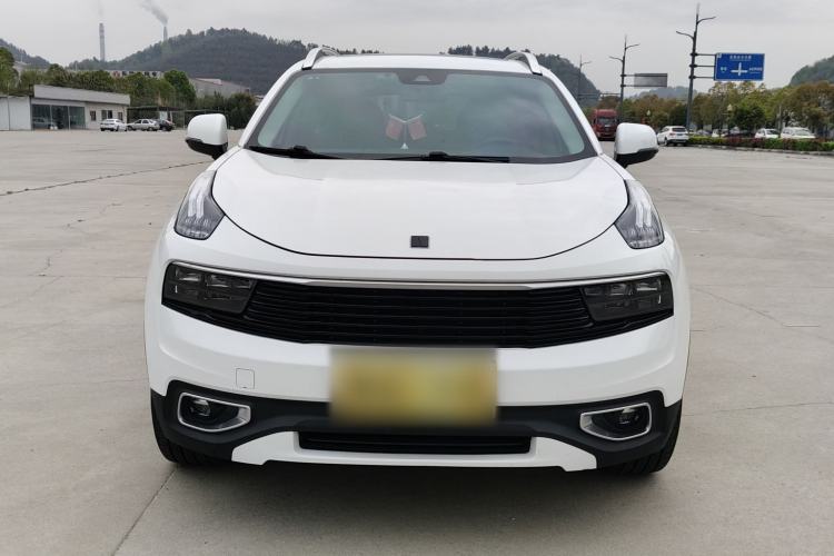 Used Lynk & Co 01 2017 2.0T Two-Wheel Drive Pro Edition Exterior 3
