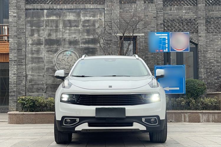 Used Lynk & Co 01 2017 2.0T Two-Wheel Drive Pro Edition Exterior 3