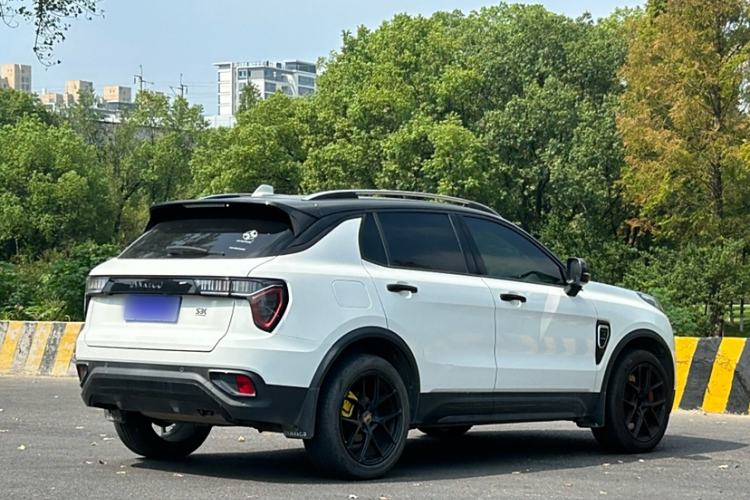 Used Lynk & Co 01 2017 2.0T Two-Wheel Drive Pro Edition Exterior 3