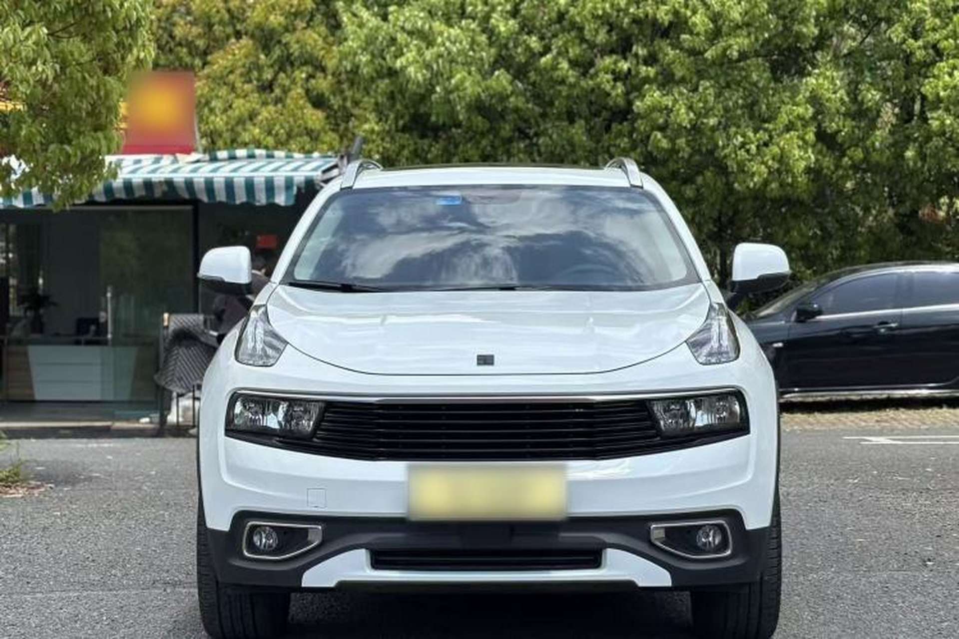 Used Lynk & Co 01 2017 2.0T Two-Wheel-Drive Version Exterior 4