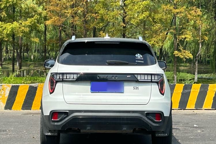 Used Lynk & Co 01 2017 2.0T Two-Wheel Drive Pro Edition Exterior 4