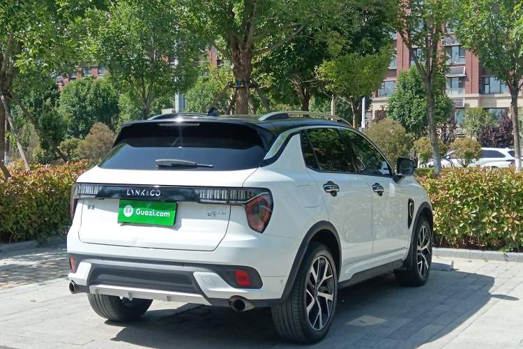 Used Lynk & Co 01 2017 2.0T Four-Wheel Drive Pro Edition Exterior 4