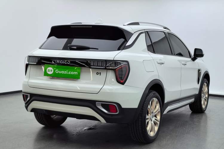 Used Lynk & Co 01 2017 2.0T Two-Wheel Drive Pro Edition Exterior 4