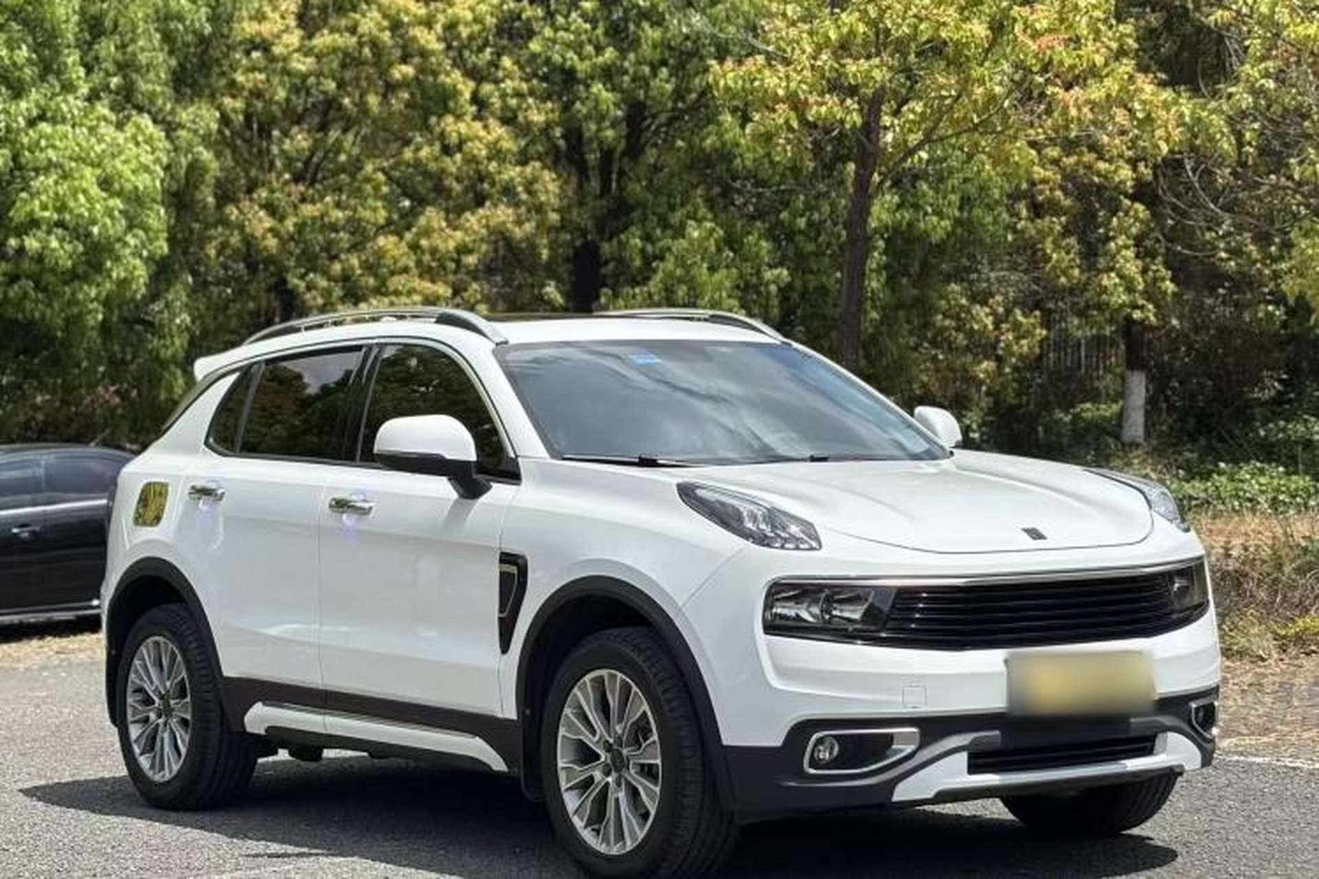 Used Lynk & Co 01 2017 2.0T Two-Wheel-Drive Version Exterior 5