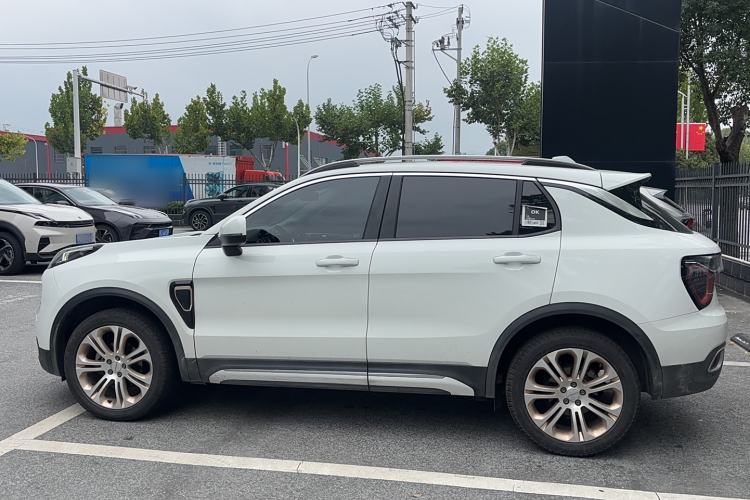 Used Lynk & Co 01 2017 2.0T Two-Wheel Drive Pro Edition Exterior 5
