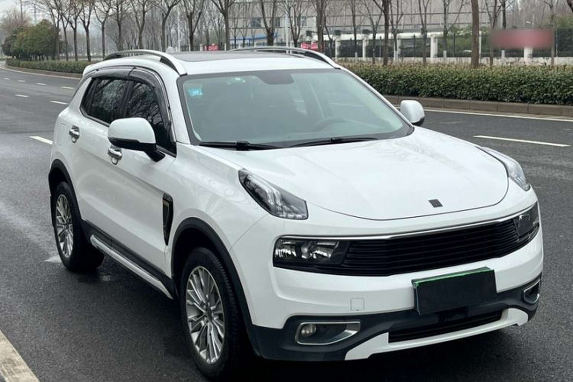 Used Lynk & Co 01 2017 2.0T Two-Wheel-Drive Version Exterior 6