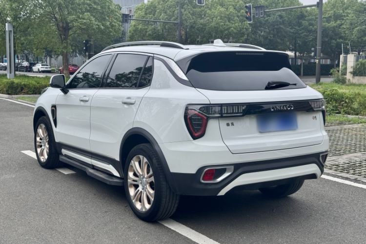 Used Lynk & Co 01 2017 2.0T Two-Wheel Drive Pro Edition Exterior 7