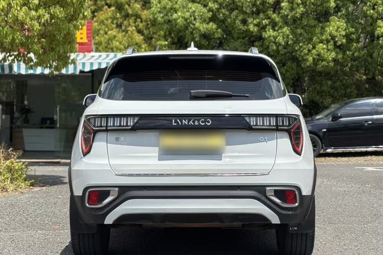 Used Lynk & Co 01 2017 2.0T Two-Wheel-Drive Version Exterior 7
