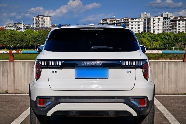 Used Lynk & Co 01 2017 2.0T Two-Wheel Drive Pro Edition Exterior 7