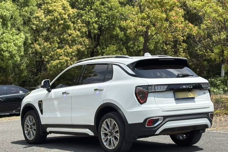 Used Lynk & Co 01 2017 2.0T Two-Wheel-Drive Version Exterior 8