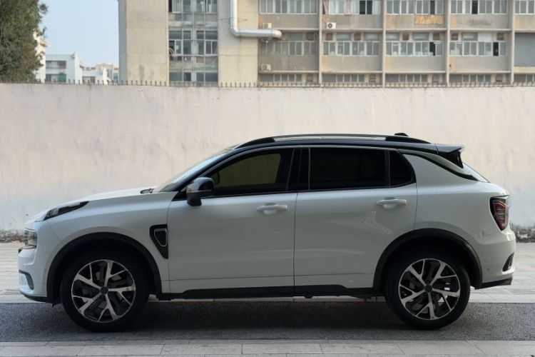 Used Lynk & Co 01 2017 2.0T Four-Wheel Drive Pro Edition Exterior 8