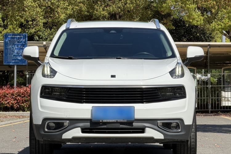Used Lynk & Co 01 2017 2.0T Two-Wheel Drive Pro Edition Exterior 9