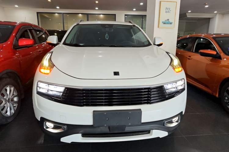 Used Lynk & Co 01 2017 2.0T Two-Wheel Drive Pro Edition Front