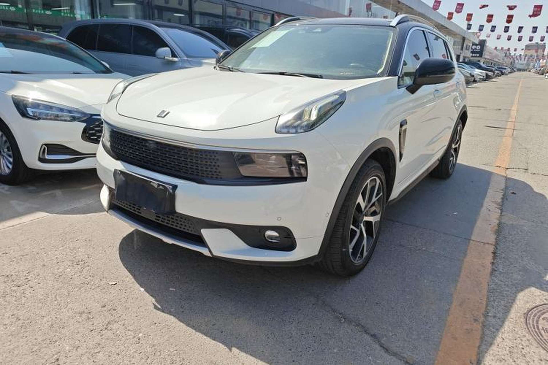 Used Lynk & Co 01 2017 2.0T Four-Wheel Drive Pro Edition Front Left 45 Deg