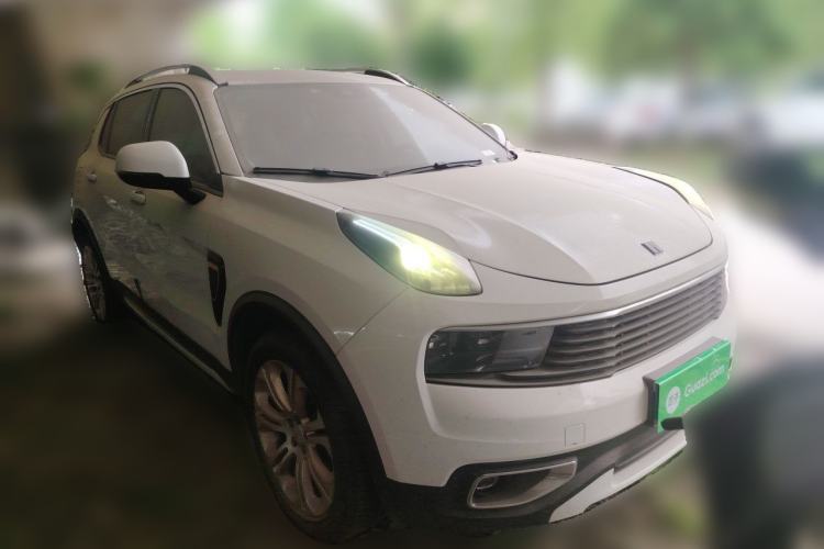 Used Lynk & Co 01 2017 2.0T Two-Wheel Drive Pro Edition Front Right 45 Deg