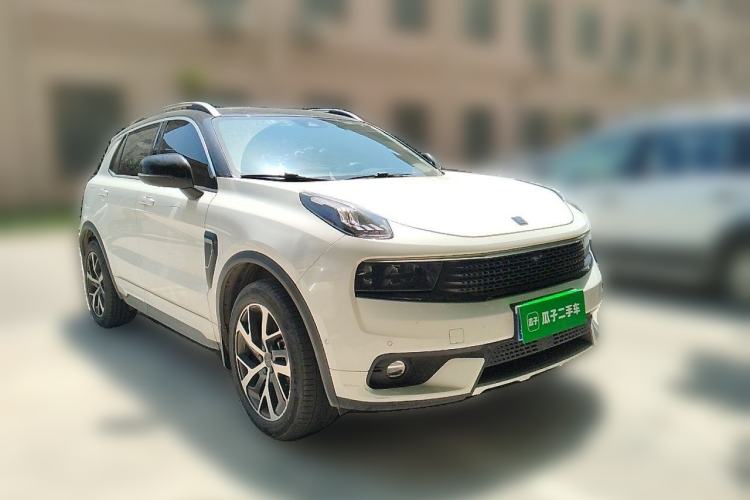 Used Lynk & Co 01 2017 2.0T Four-Wheel Drive Pro Edition Front Right 45 Deg