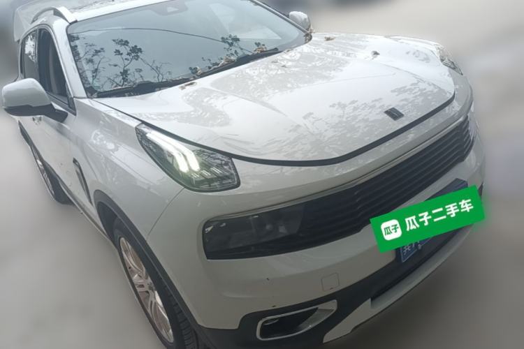 Used Lynk & Co 01 2017 2.0T Two-Wheel Drive Pro Edition Front Right 45 Deg