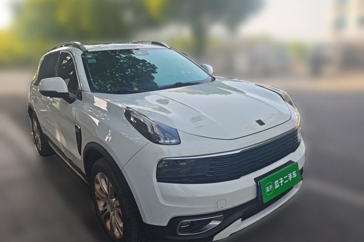 Used Lynk & Co 01 2017 2.0T Two-Wheel Drive Pro Edition Front Right 45 Deg