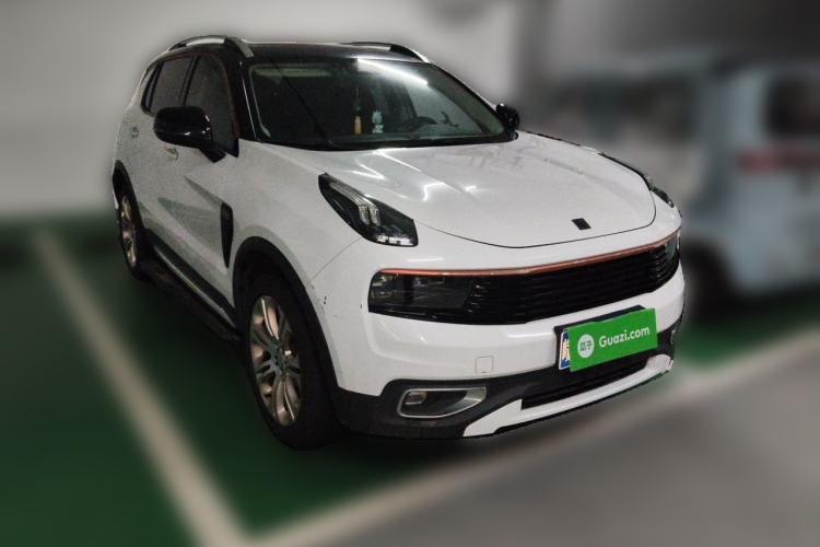 Used Lynk & Co 01 2017 2.0T Two-Wheel Drive Pro Edition Front Right 45 Deg