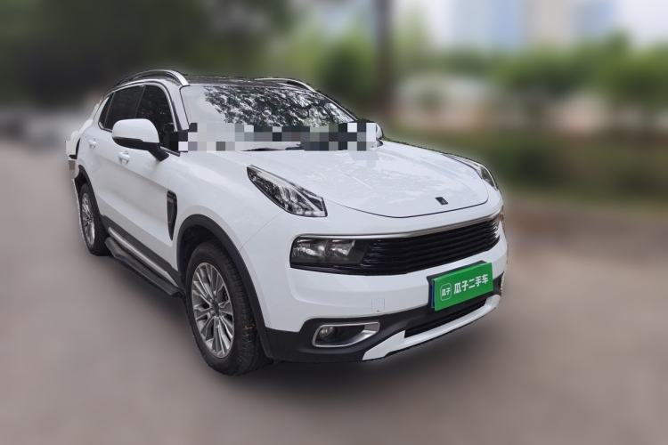 Used Lynk & Co 01 2017 2.0T Two-Wheel-Drive Version Front Right 45 Deg