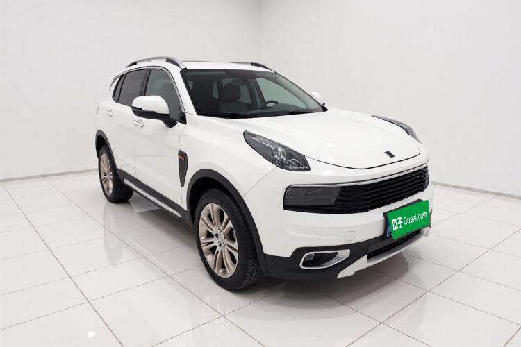 Used Lynk & Co 01 2017 2.0T Two-Wheel Drive Pro Edition Front Right 45 Deg