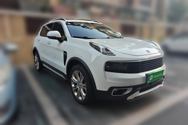 Used Lynk & Co 01 2017 2.0T Two-Wheel Drive Pro Edition Front Right 45 Deg