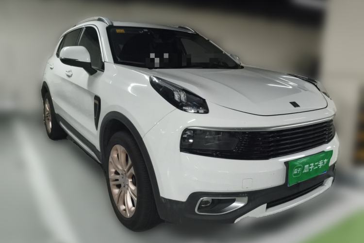 Used Lynk & Co 01 2017 2.0T Two-Wheel Drive Pro Edition Front Right 45 Deg