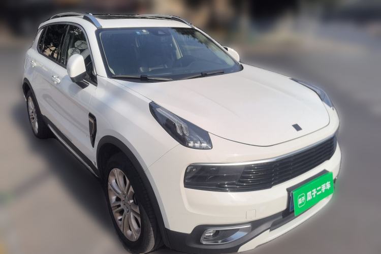 Used Lynk & Co 01 2017 2.0T Two-Wheel Drive Pro Edition Front Right 45 Deg