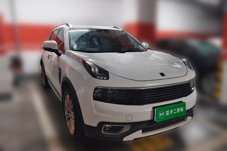 Used Lynk & Co 01 2017 2.0T Two-Wheel Drive Pro Edition Front Right 45 Deg