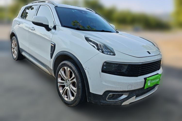 Used Lynk & Co 01 2017 2.0T Two-Wheel Drive Pro Edition Front Right 45 Deg