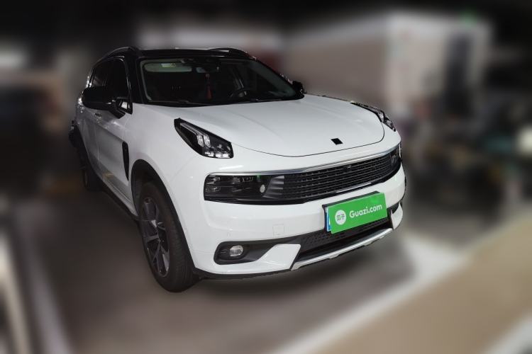 Used Lynk & Co 01 2017 2.0T Four-Wheel Drive Pro Edition Front Right 45 Deg