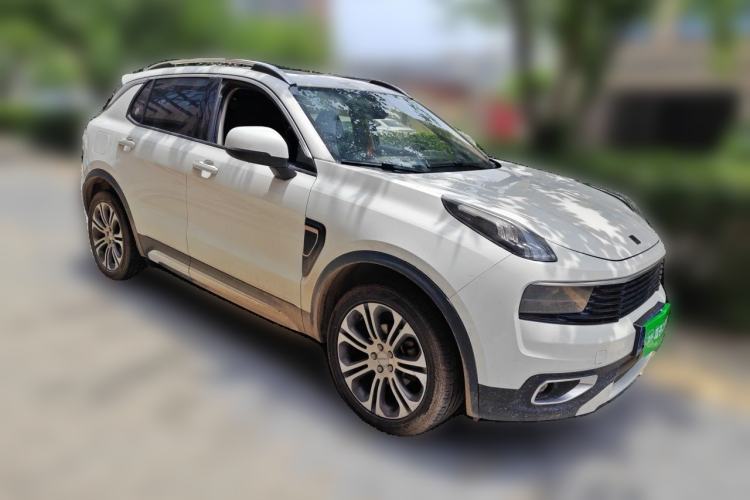 Used Lynk & Co 01 2017 2.0T Two-Wheel Drive Pro Edition Front Right 45 Deg