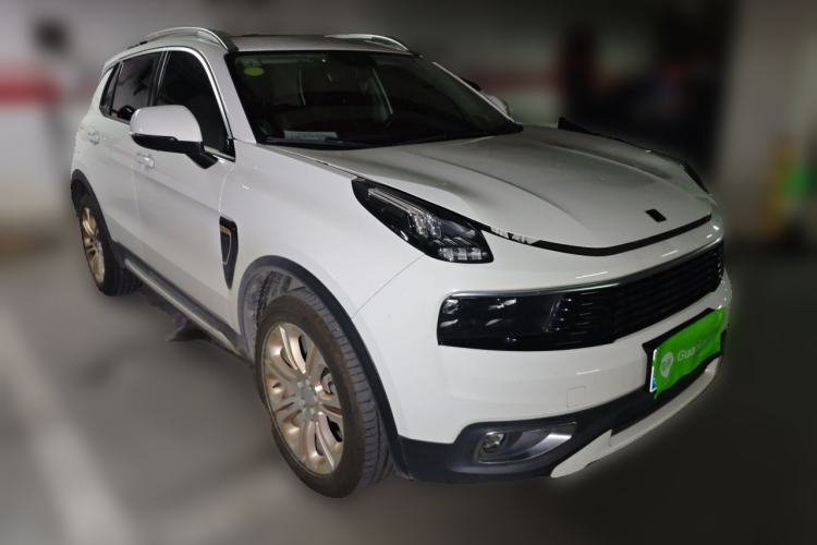 Used Lynk & Co 01 2017 2.0T Two-Wheel Drive Pro Edition Front Right 45 Deg