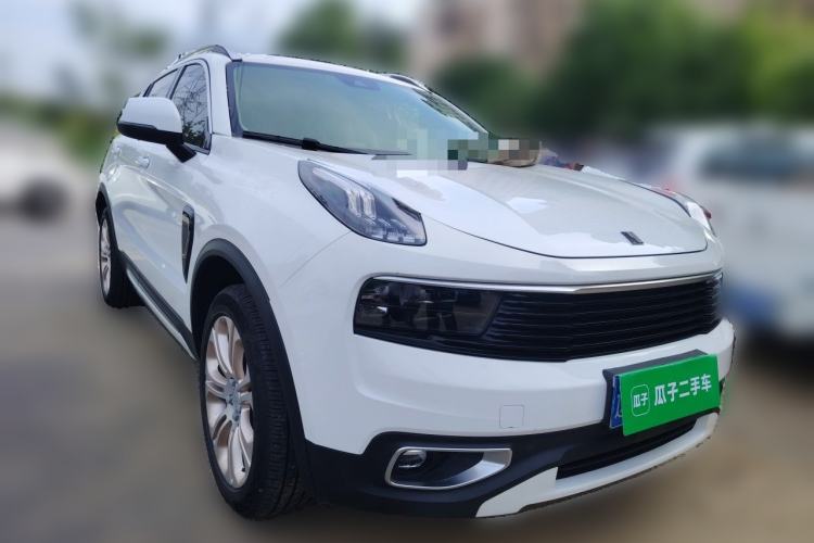 Used Lynk & Co 01 2017 2.0T Two-Wheel Drive Pro Edition Front Right 45 Deg