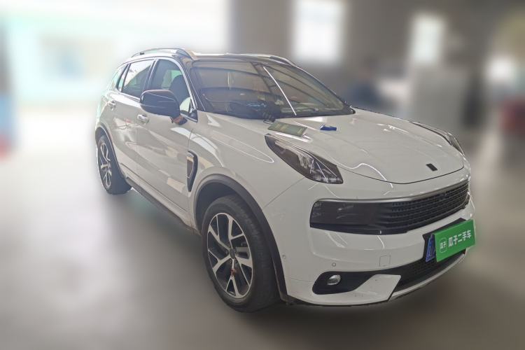 Used Lynk & Co 01 2017 2.0T Four-Wheel Drive Pro Edition Front Right 45 Deg