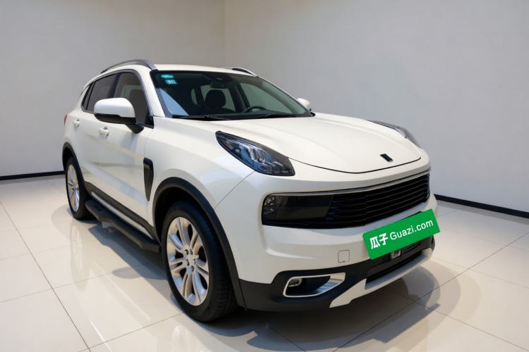 Used Lynk & Co 01 2017 2.0T Two-Wheel Drive Pro Edition Front Right 45 Deg